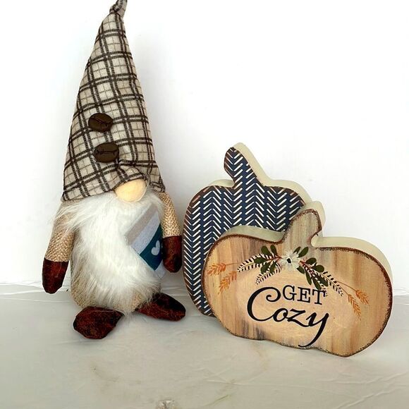 GET COZY GNOME AND WOODEN DECOR FOR TIER TRAY - Picture 1 of 5